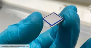 A revolutionary new technology, the “photovoltaic sandwich”, to break records for solar cells